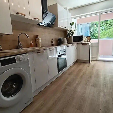 3 chambres, balcon,Pk gratuit, Netflix Appartement